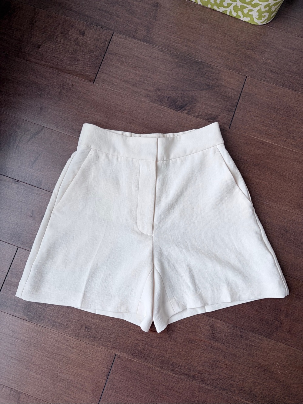 Aritzia Wilfred Limitless Short